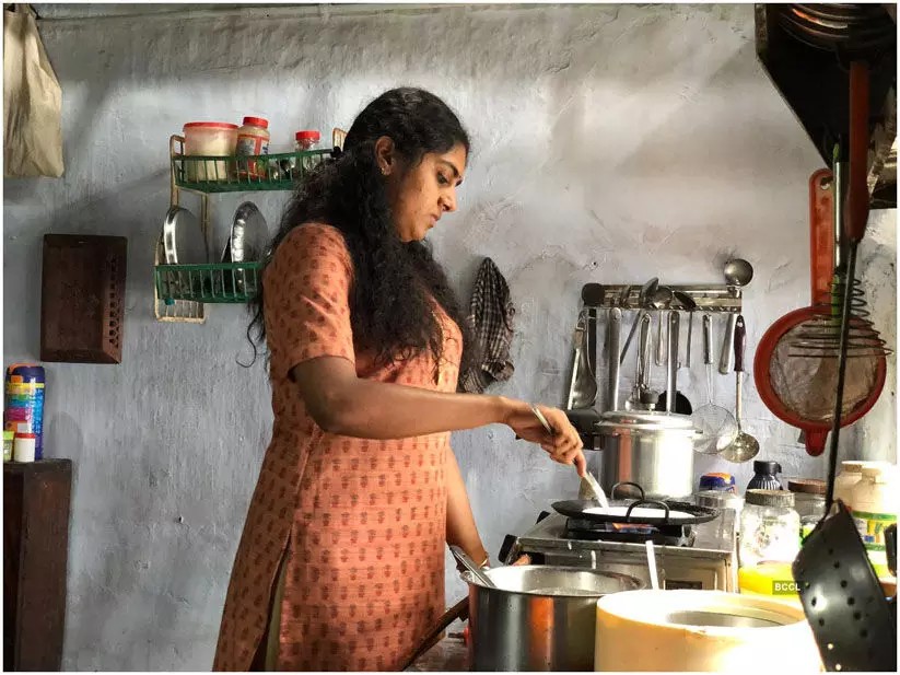 കേരള ഫിലിം ക്രിട്ടിക്സ് അവാര്ഡുകൾ പ്രഖ്യാപിച്ചു; ഗ്രേറ്റ് ഇന്ത്യൻ കിച്ചൻ മികച്ച ചിത്രം കേരള ഫിലിം ക്രിട്ടിക്സ് അവാര്ഡുകൾ പ്രഖ്യാപിച്ചു; ഗ്രേറ്റ് ഇന്ത്യൻ കിച്ചൻ മികച്ച ചിത്രം