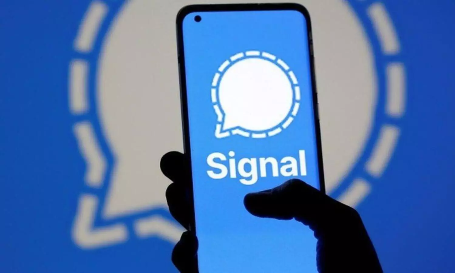 Signal messaging platform stops working as downloads surge