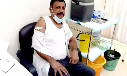 പ്രവാസികളും വാക്​സിൻ എടുക്കുന്നു