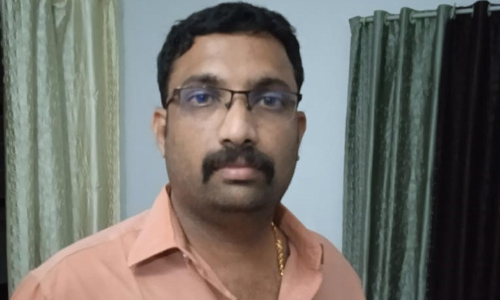 ബെൻസ്​ കാറിൽ സുപ്രീംകോടതി ജഡ്ജിയായി വന്ന്​ 12.5 ലക്ഷം രൂപ തട്ടി; യുവാവ് അറസ്​റ്റിൽ