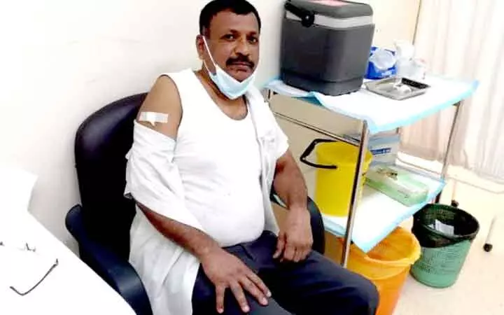 പ്രവാസികളും വാക്​സിൻ എടുക്കുന്നു