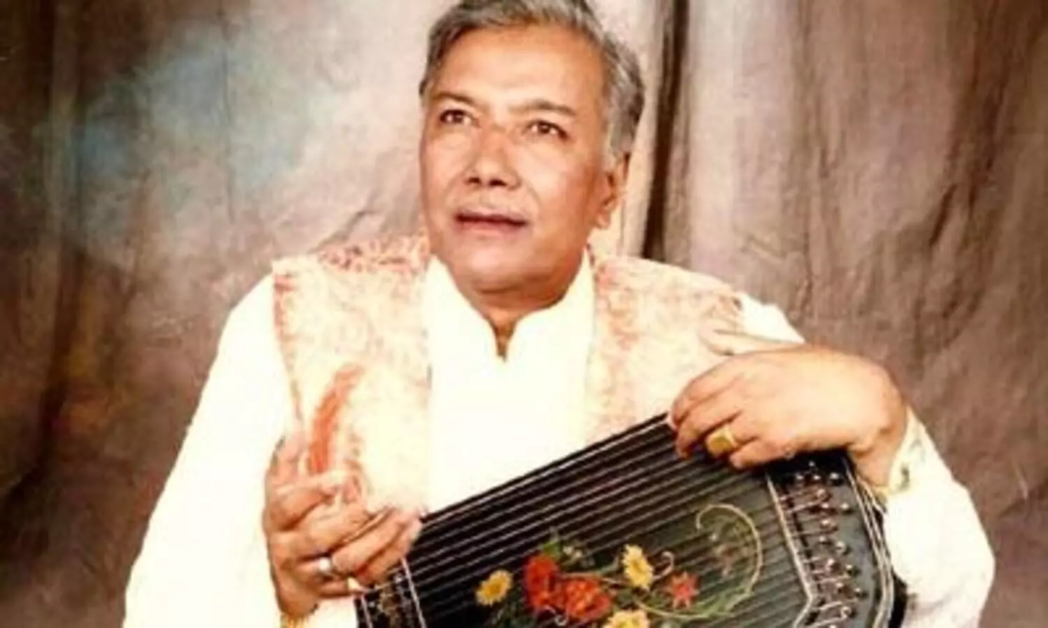 ഉസ്​താദ്​ ഗുലാം മുസ്​തഫ ഖാൻ അന്തരിച്ചു