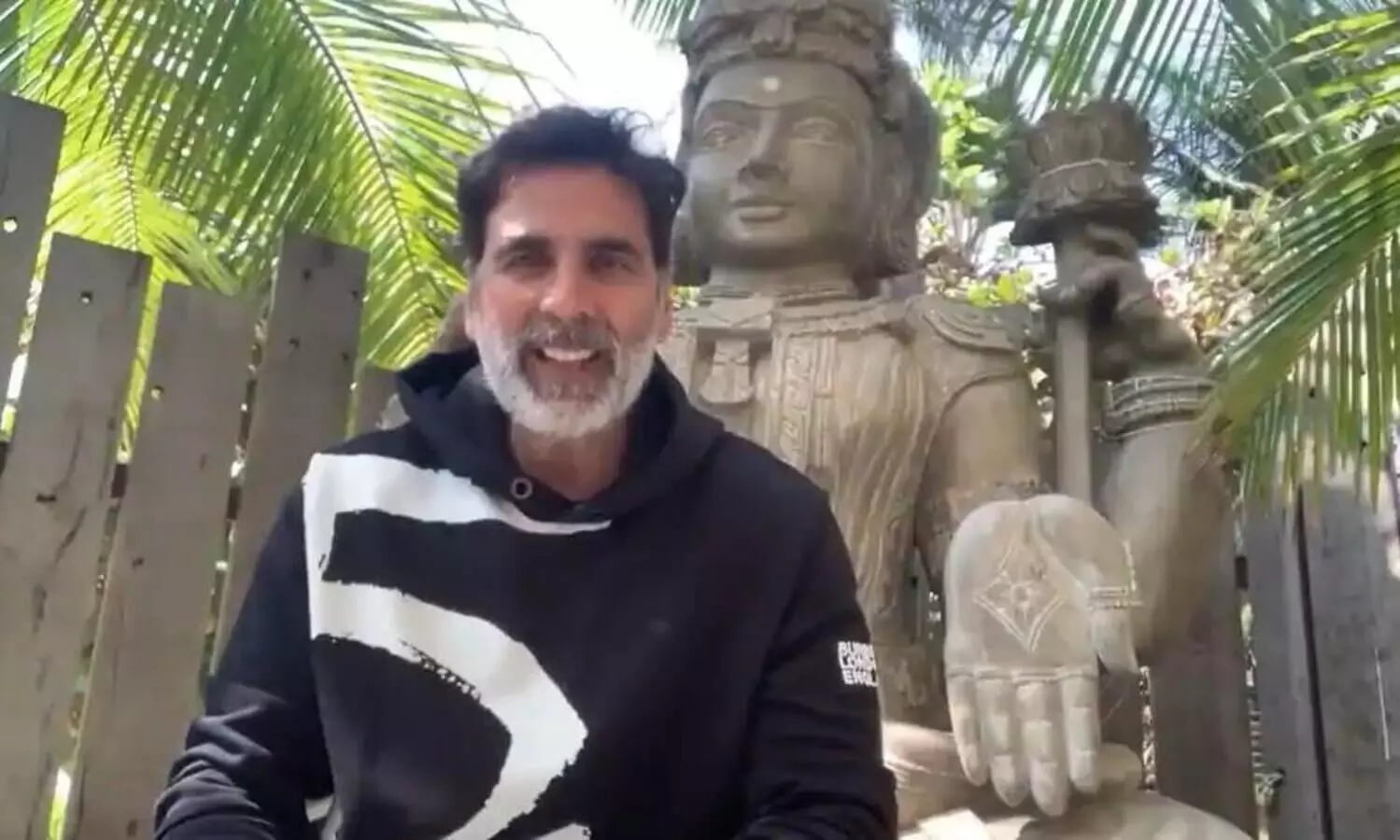 Akshay Kumar donates for construction