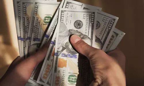 ഡോളർ കടത്ത്​: പ്രോ​േട്ടാകോൾ ഒാഫിസർക്ക്​ കസ്​റ്റംസ്​ നോട്ടീസ്​