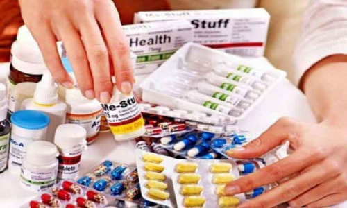 നി​രോ​ധ​നം അ​റി​ഞ്ഞി​ല്ല; നാ​ട്ടി​ൽ​നി​ന്ന്​ മ​രു​ന്നു​മാ​യി എ​ത്തി​യ മ​ല​യാ​ളി യു.എ.ഇയിൽ കു​ടു​ങ്ങി