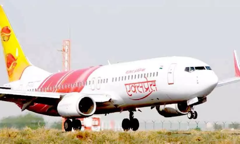 എയർ ബബ്ളിെൻറ പേരിൽ എയർഇന്ത്യ ഇൗടാക്കുന്നത് കൊള്ളനിരക്ക് എയർ ബബ്ളിെൻറ പേരിൽ എയർഇന്ത്യ ഇൗടാക്കുന്നത് കൊള്ളനിരക്ക്