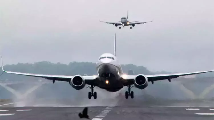 ഇന്ത്യയടക്കം രാജ്യങ്ങളിലേക്ക് വിമാന സർവീസ് പുനരാരംഭിക്കാൻ റഷ്യ ഇന്ത്യയടക്കം രാജ്യങ്ങളിലേക്ക് വിമാന സർവീസ് പുനരാരംഭിക്കാൻ റഷ്യ