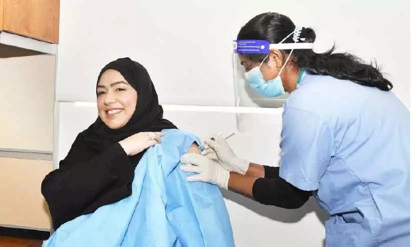 ഉംറ തീർഥാടകർക്ക് കോവിഡ് കുത്തിവെപ്പ് വേണം; ഖത്തറിലേക്ക് വരാൻ നിർബന്ധമില്ല ഉംറ തീർഥാടകർക്ക് കോവിഡ് കുത്തിവെപ്പ് വേണം; ഖത്തറിലേക്ക് വരാൻ നിർബന്ധമില്ല