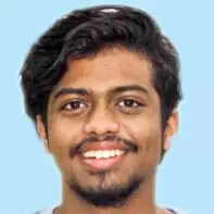 കാ​റും ബൈ​ക്കും കൂ​ട്ടി​യി​ടി​ച്ച് യു​വാ​വ് മ​രി​ച്ചു