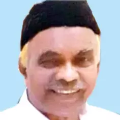 കോ​വി​ഡ് ചി​കി​ത്സ​യി​ലി​രി​ക്കെ മ​രി​ച്ചു