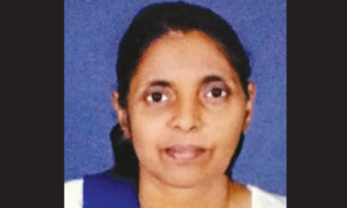 ഇരുകൈയും കാലും തളർന്നു; അതിജീവനത്തിന്​ രമക്കൊരു ജോലി വേണം