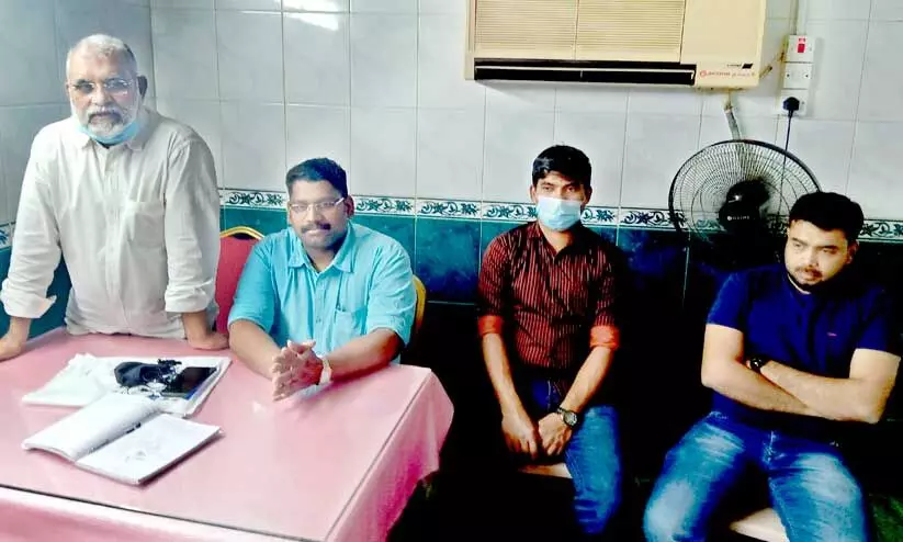 ഹജ്ജ് എംബാർക്കേഷൻ പുനഃസ്ഥാപിക്കണം –കോട്ടക്കൽ മണ്ഡലം കെ.എം.സി.സി ഹജ്ജ് എംബാർക്കേഷൻ പുനഃസ്ഥാപിക്കണം –കോട്ടക്കൽ മണ്ഡലം കെ.എം.സി.സി