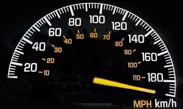 എന്തിനിത്ര വേഗം എന്തിനിത്ര വേഗം