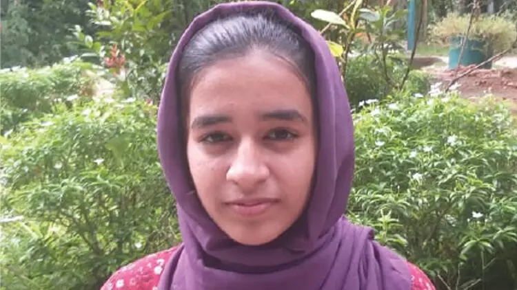 ദേശീയ മത്സരത്തിൽ കേരളത്തെ പ്രതിനിധാനം ചെയ്ത് നിയ ഫാത്തിമ ദേശീയ മത്സരത്തിൽ കേരളത്തെ പ്രതിനിധാനം ചെയ്ത് നിയ ഫാത്തിമ