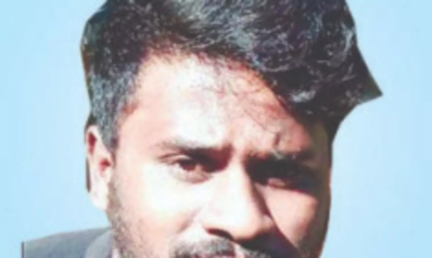 ടൂ​റി​സ്​​റ്റ്​​ വാ​ഹ​ന​ത്തി​ൽ ബൈ​ക്കി​ടി​ച്ച് യു​വാ​വ് മ​രി​ച്ചു