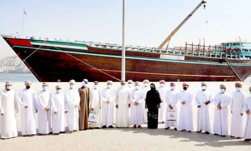 ലോകത്തിലെ വലിയ ഉരു ഖസബ്​ തുറമുഖത്ത്​ എത്തി