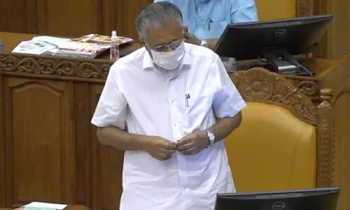 കുത്തകാവകാശം നൽകാൻ നീക്കം; വിമാനത്താവളം അദാനി ഗ്രൂപ്പിന് നൽകിയതിനെതിരെ മുഖ്യമന്ത്രി