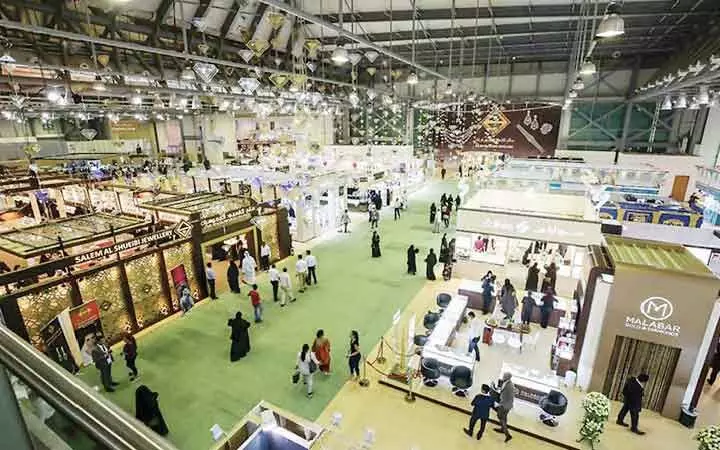 ക​ഴി​ഞ്ഞ​വ​ർ​ഷം ഷാ​ർ​ജ എ​ക്സ്‌​പോ സെൻറ​റി​ൽ ന​ട​ന്ന​ത് 20 എ​ക്സി​ബി​ഷ​നു​ക​ൾ