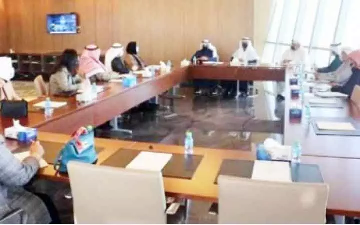 സ്കൂൾ തുറക്കാൻ ഒരുക്കം: വിദ്യാഭ്യാസ മന്ത്രാലയവും ആരോഗ്യ മന്ത്രാലയവും യോഗം ചേർന്നു സ്കൂൾ തുറക്കാൻ ഒരുക്കം: വിദ്യാഭ്യാസ മന്ത്രാലയവും ആരോഗ്യ മന്ത്രാലയവും യോഗം ചേർന്നു