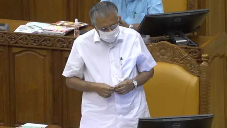 കുത്തകാവകാശം നൽകാൻ നീക്കം; വിമാനത്താവളം അദാനി ഗ്രൂപ്പിന് നൽകിയതിനെതിരെ മുഖ്യമന്ത്രി കുത്തകാവകാശം നൽകാൻ നീക്കം; വിമാനത്താവളം അദാനി ഗ്രൂപ്പിന് നൽകിയതിനെതിരെ മുഖ്യമന്ത്രി