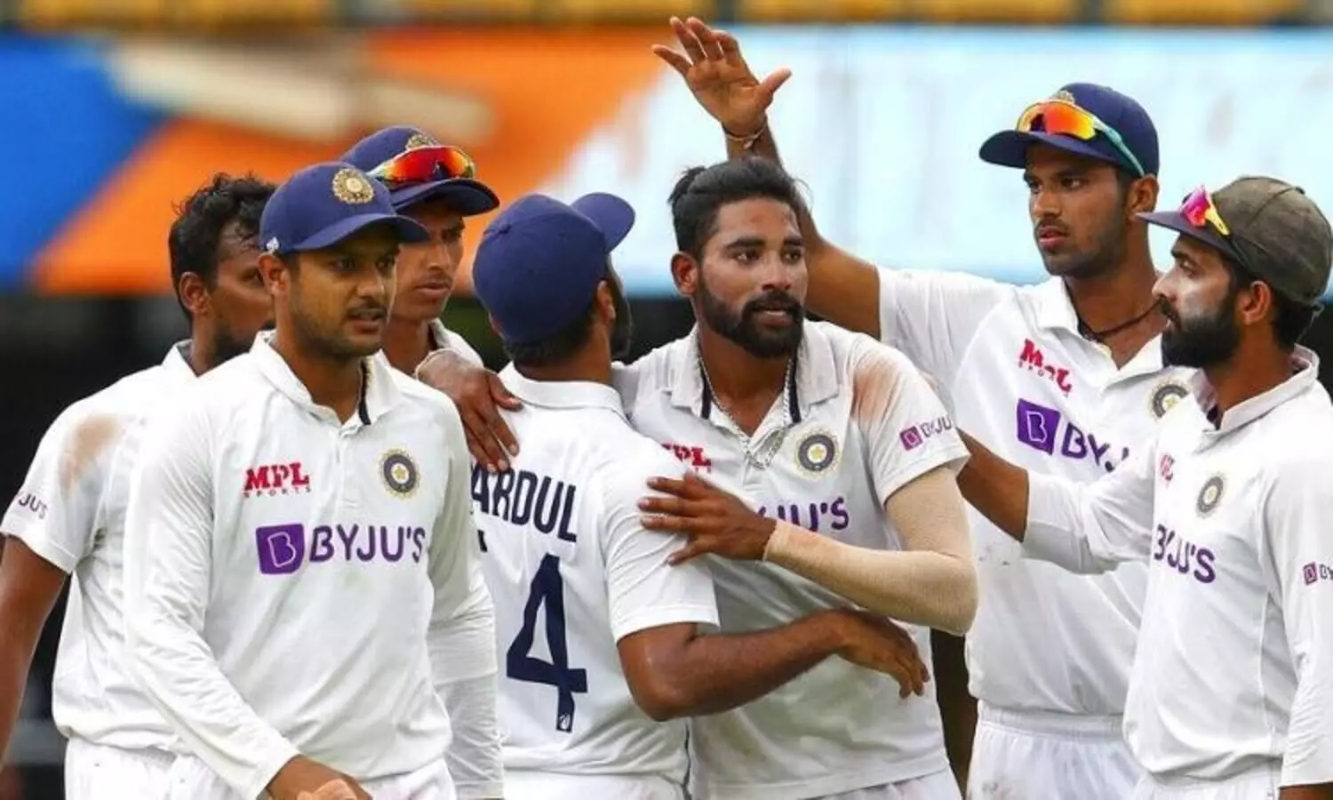 വംശീയാതിക്രമം: സിഡ്​നി ടെസ്റ്റ്​ ഉപേക്ഷിക്കാൻ അംപയർമാർ അനുമതി നൽകി; രഹാന ഇതു നിരസിച്ചെന്ന്​ സിറാജ്​