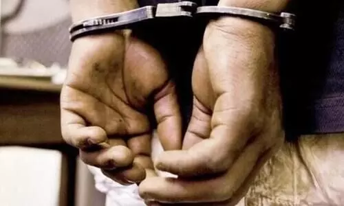 വിദ്യാർഥിനികളുടെ മുന്നിൽ നഗ്​നത പ്രദർശനം: യുവാവ്​ അറസ്​റ്റിൽ