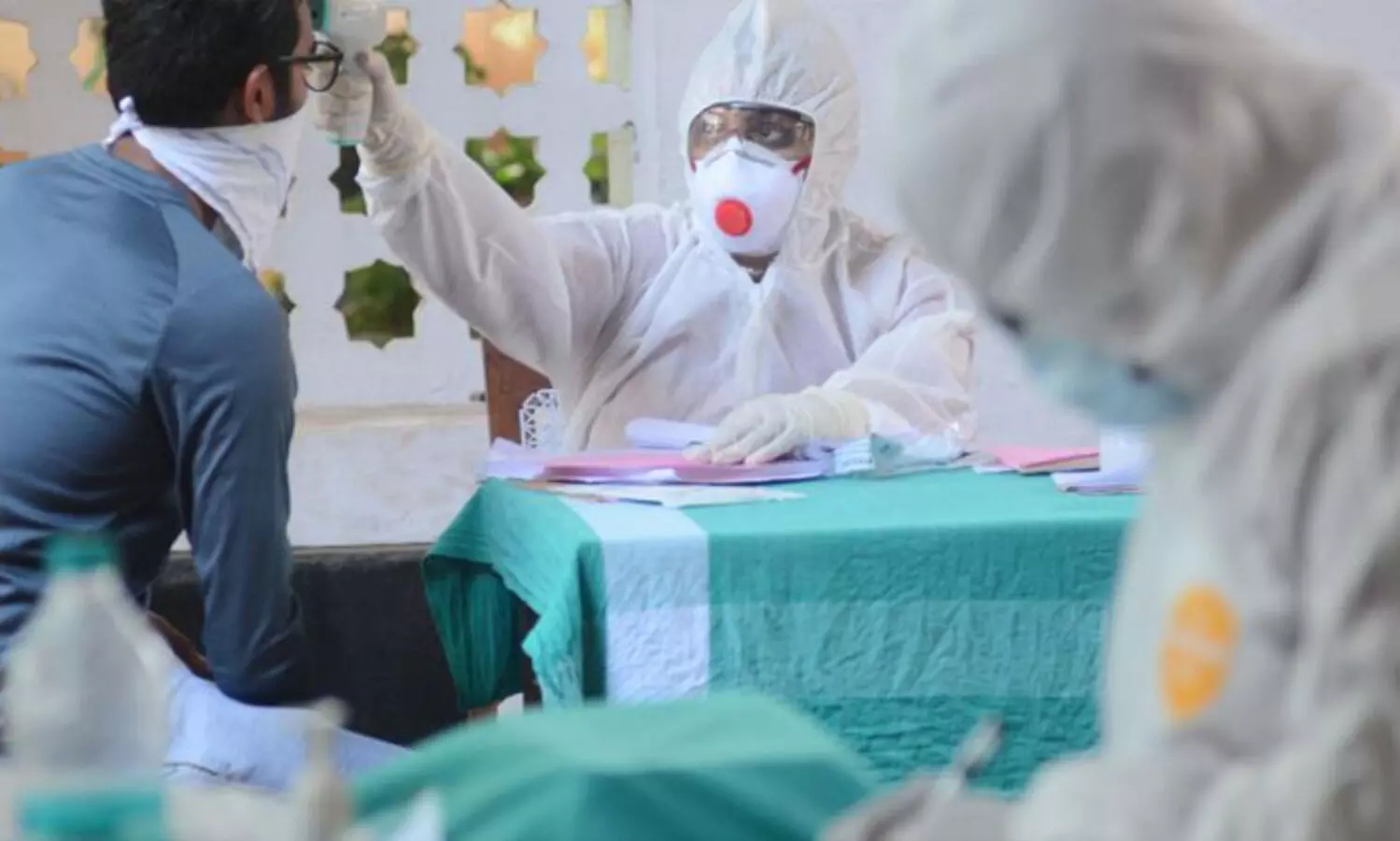 6753 പേര്‍ക്ക്കൂടി കോവിഡ്; ഒരാള്‍ക്ക് അതിതീവ്ര വൈറസ് സ്ഥിരീകരിച്ചു