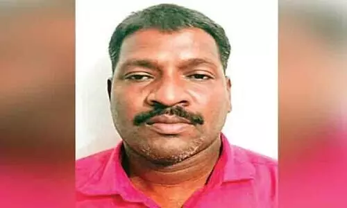 Young man arrested for trying to seduce a minor