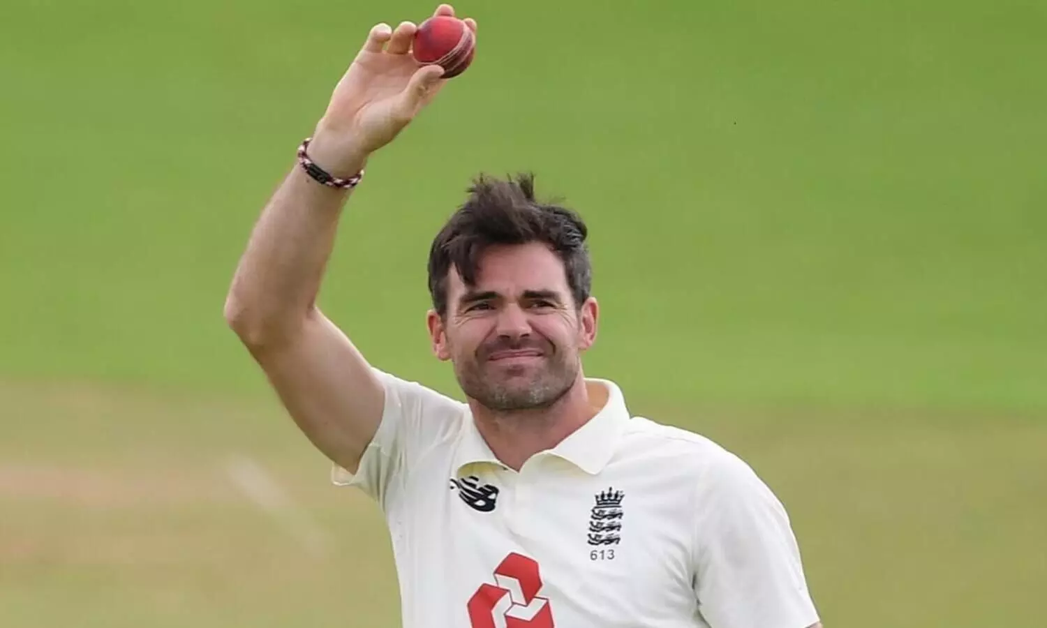 അ​ഞ്ചു വി​ക്ക​റ്റ് സ്വന്തമാക്കുന്നത്​ 30ാം ത​വ​ണ; ആ​ൻ​ഡേ​ഴ്​​സ​ൻ എക്​സ്​പ്രസിന്​​​ റെ​ക്കോ​ഡ്​