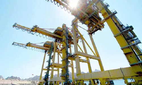 എ​യ്​​റോ ഇ​ന്ത്യ ഷോ: ​ക്രെ​യി​ൻ ഉ​പ​യോ​ഗ​ത്തി​ന്​  വി​ല​ക്ക്​