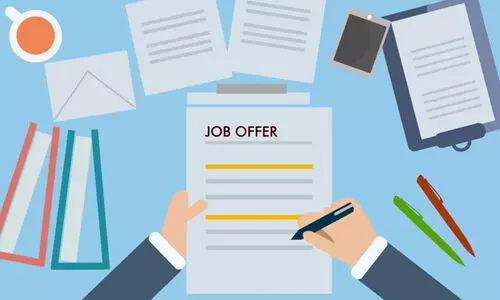 തെ​റ​പ്പി​സ്​​റ്റ്​ ഒ​ഴി​വ്