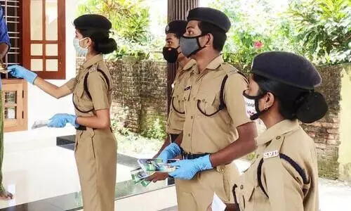 Government suspends funding: Student police cadet scheme at 115 schools in crisis