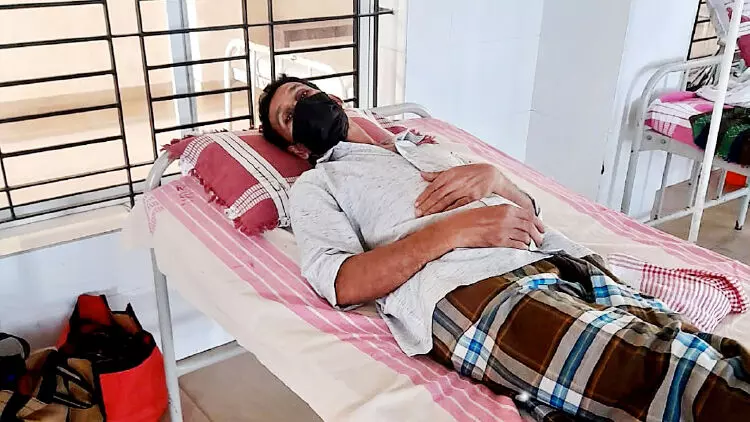 കടയിലെ തർക്കം; വ്യാപാരിയുടെ പല്ല് അടിച്ചുകൊഴിച്ചു കടയിലെ തർക്കം; വ്യാപാരിയുടെ പല്ല് അടിച്ചുകൊഴിച്ചു