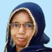 സീ​ബ്രാ​ലൈ​നി​ലൂ​ടെ റോ​ഡ് മു​റി​ച്ച് ക​ട​ക്ക​വെ വാ​ഹ​ന​മി​ടി​ച്ച് പ​രി​ക്കേ​റ്റ യു​വ​തി മ​രി​ച്ചു