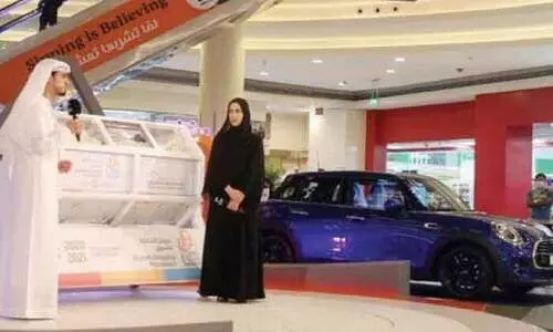 ഷാ​ർ​ജ ഷോ​പ്പി​ങ്​ പ്ര​മോ​ഷ​ൻ: മി​നി കൂ​പ്പ​ർ സ​മ്മാ​നം സ്വ​ദേ​ശി യു​വ​തി​ക്ക്