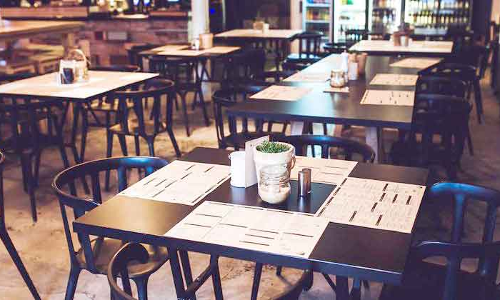 കോ​വി​ഡ് വ്യാ​പ​നം: പു​തി​യ നി​ർ​ദേ​ശ​ങ്ങ​ൾ 27ന് ​പ്രാ​ബ​ല്യ​ത്തി​ൽ: പ്ര​തി​രോ​ധ​ക്കോ​ട്ട തീ​ർ​ക്കാ​ൻ നി​യ​ന്ത്ര​ണ​ങ്ങ​ൾ ക​ടു​പ്പി​ച്ച് ദു​ബൈ