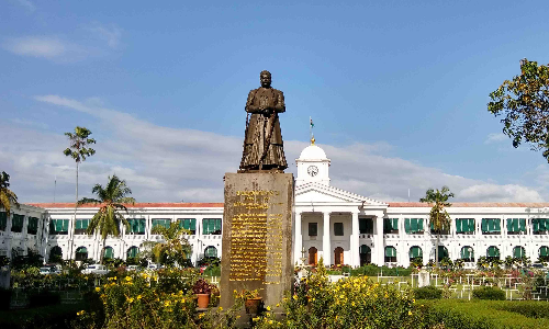 സോളാർ കേസ്​ സി.ബി.ഐക്ക്​; തീരുമാനം ഇരയുടെ അപേക്ഷ പരിഗണിച്ച്​​