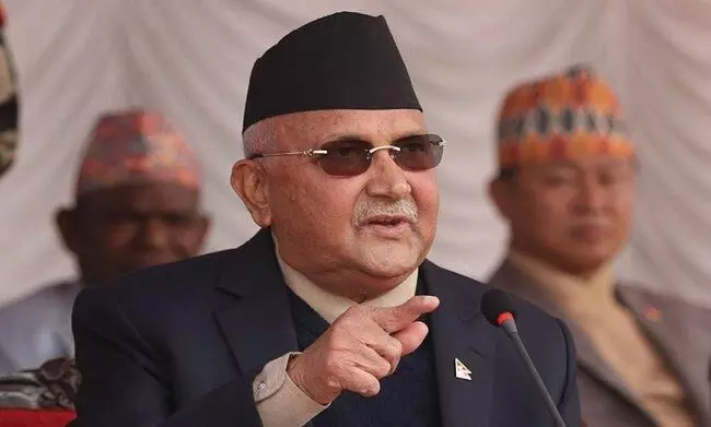 നേപ്പാൾ പ്രധാനമന്ത്രി ശർമ്മ ഒലിയെ പാർട്ടിയിൽ നിന്ന്​ പുറത്താക്കി