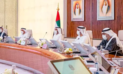 പ്ര​വാ​സി വി​ദ്യാ​ർ​ഥി​ക​ൾ​ക്ക് കു​ടും​ബ​ത്തെ സ്‌​പോ​ൺ​സ​ർ ചെ​യ്യാം