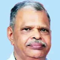 വാ​സു​ദേ​വ​ൻ നാ​യ​ർ