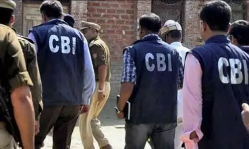 Kerala hands solar scandal probe to CBI