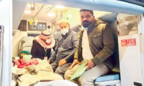 പ​ക്ഷാ​ഘാ​തം ബാ​ധി​ച്ച മ​ല​യാ​ളി​യെ നാ​ട്ടി​ലെ​ത്തി​ച്ചു