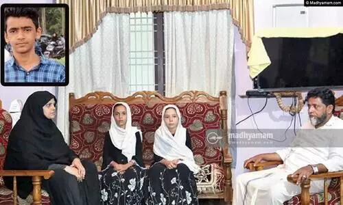 കടലിലലിഞ്ഞ ഞങ്ങളുടെ മുത്ത്‍ ഇനി രാജ്യത്തിന്‍റെ പുത്രൻ