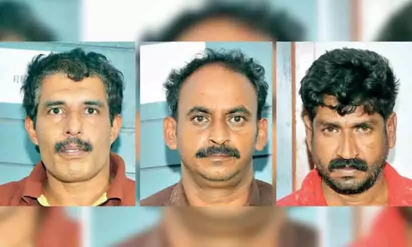 Three arrested for smuggling 6 kg of cannabis in van