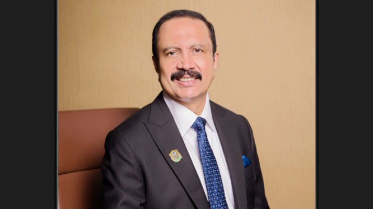 പ്രതികൂല സാഹചര്യങ്ങൾ മറികടക്കണം –ഡോ. ആസാദ് മൂപ്പൻ പ്രതികൂല സാഹചര്യങ്ങൾ മറികടക്കണം –ഡോ. ആസാദ് മൂപ്പൻ