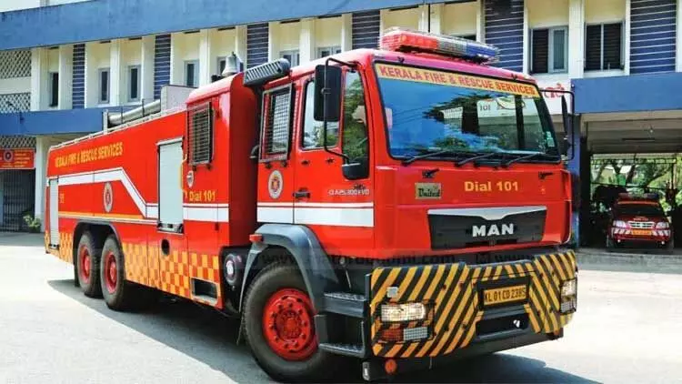 കോട്ടയം ജില്ലയിലെ മരുന്ന് സംഭരണശാലയിൽ 35,000 കിലോ ബ്ലീച്ചിങ് പൗഡർ; കാവലിന് അഗ്നിരക്ഷാസേന