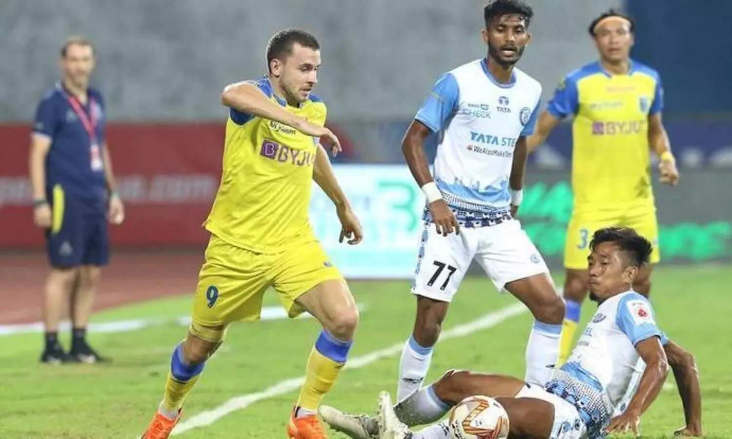 മൈതാനം പിടിച്ചിട്ടും സമനില കുരുക്ക്​; ജയം കൈവിട്ട്​ പിന്നെയും ബ്ലാസ്​റ്റേഴ്​സ്​