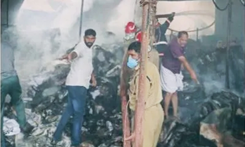kunnamkulam shop fire