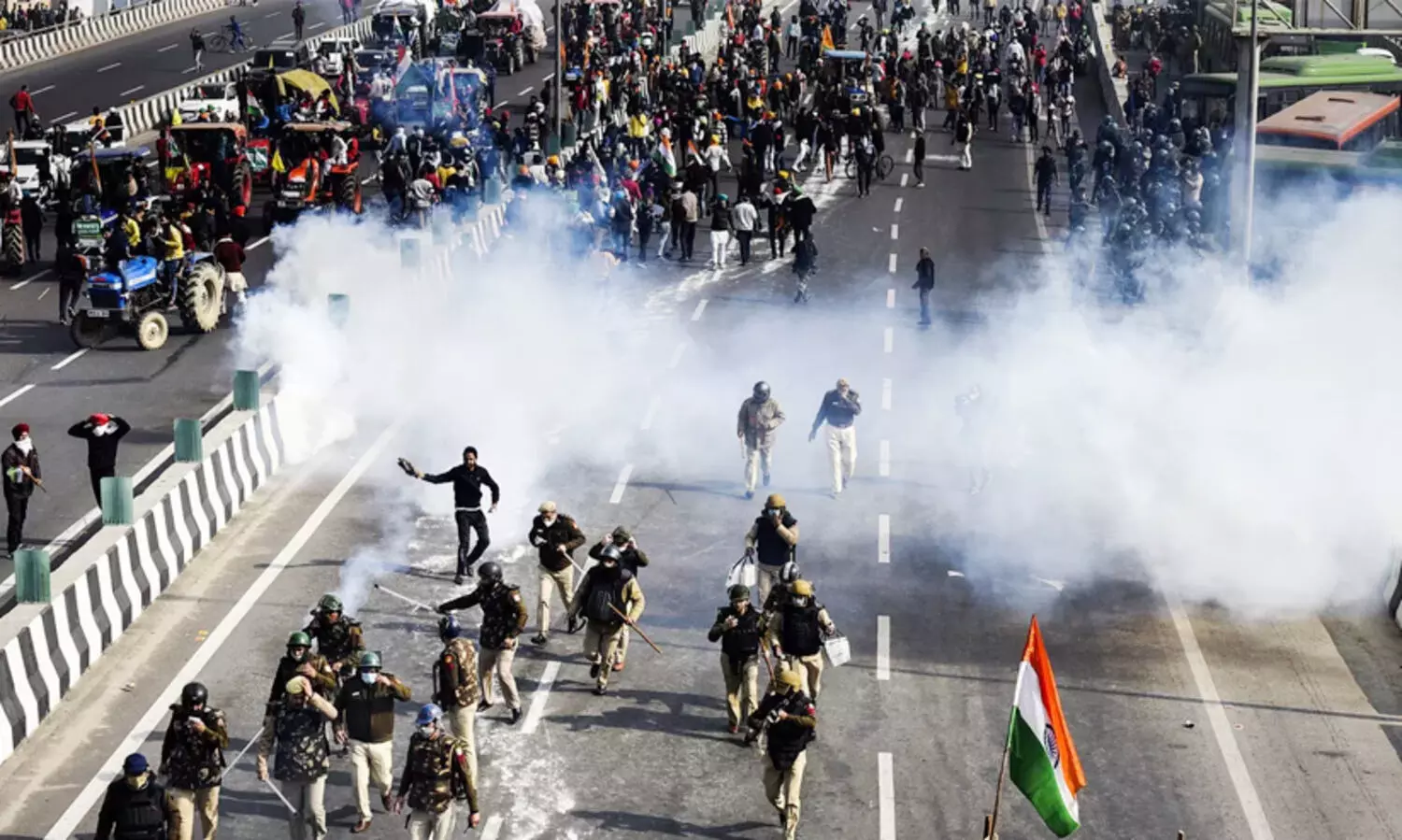 കർഷക പ്രക്ഷോഭം; ഡൽഹിയിൽ കണ്ടത്​ അണപൊട്ടിയൊഴുകിയ പ്രതിഷേധം