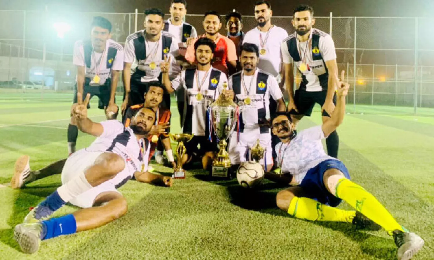 അ​​പ്​​​ടൗ​​ൺ എ​​ഫ്.​​സി ഫു​​ട്​​​ബാ​​ൾ ടൂ​​ർ​​ണ​​മെൻറ്​: സാ​​പി​​ൽ എ​​ഫ്.​​സി ജേ​​താ​​ക്ക​​ൾ